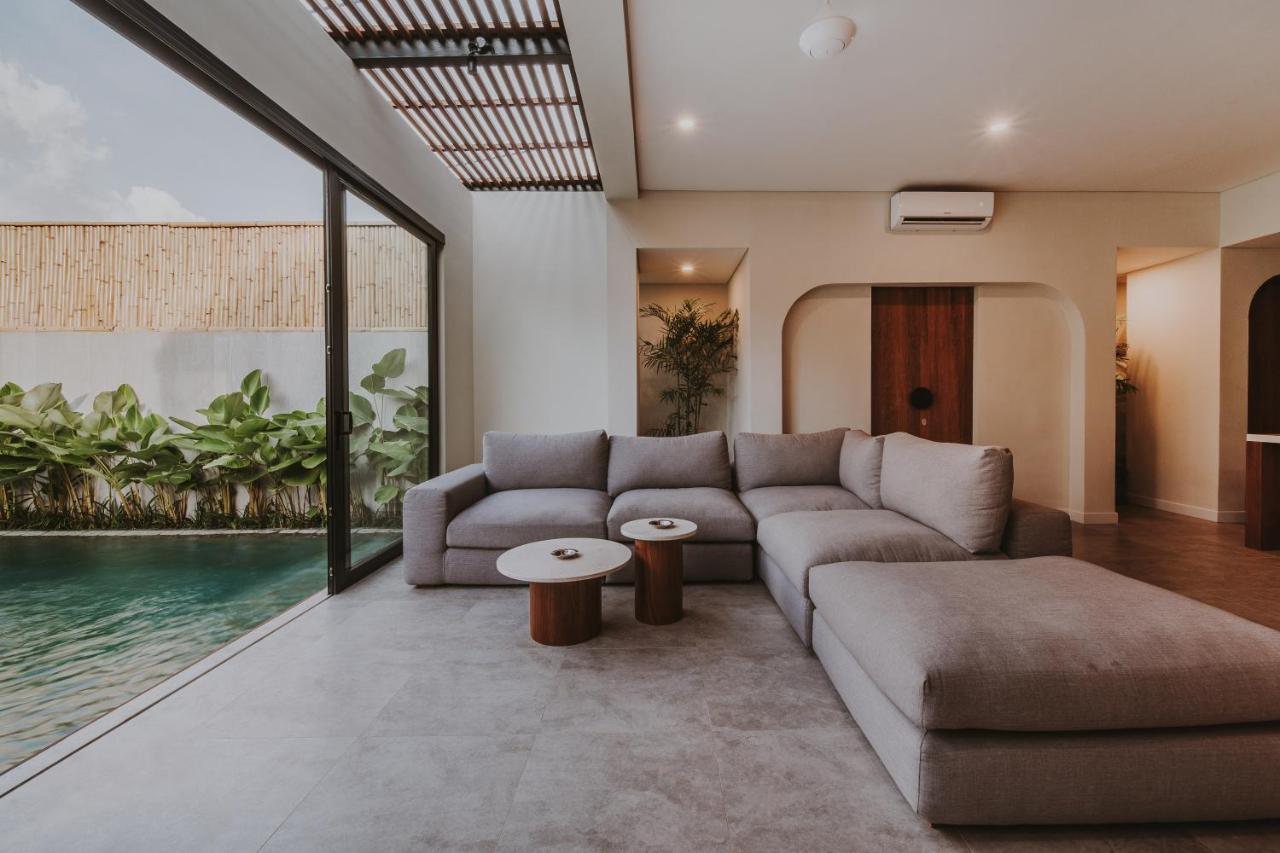 קנגו New 4 Bedroom 5 Min Walk To Berawa Beach Enclosed Livng מראה חיצוני תמונה